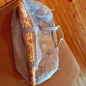 Avon large duffel Bag with cosmetic case